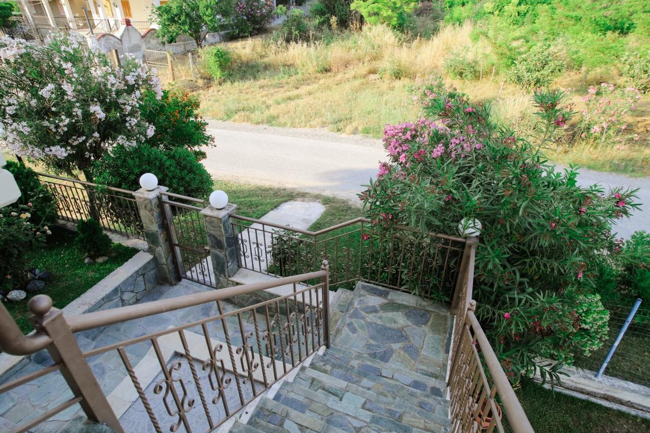 Roa Seaside Apartments Vergia Dış mekan fotoğraf