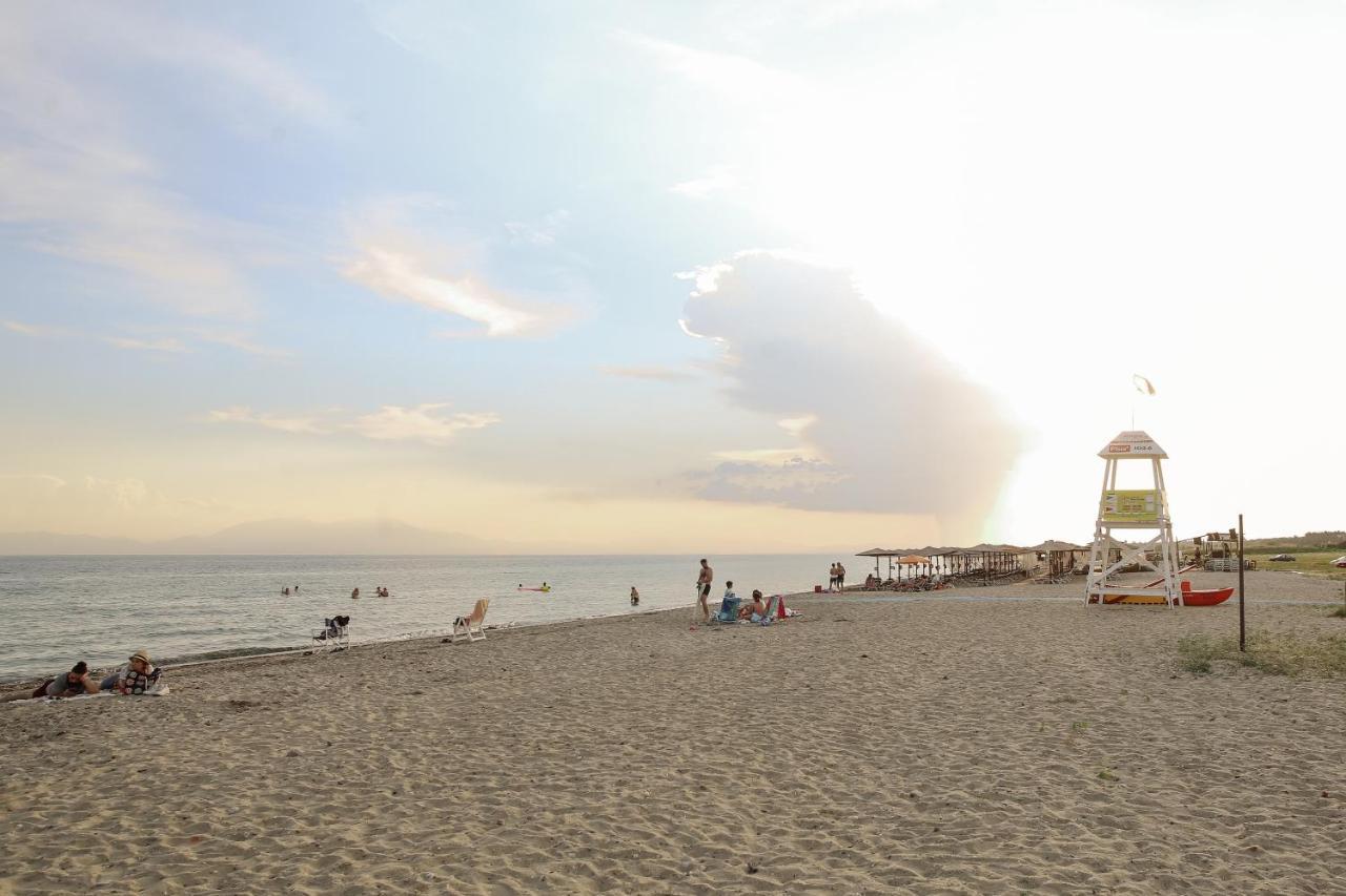 Roa Seaside Apartments Vergia Dış mekan fotoğraf
